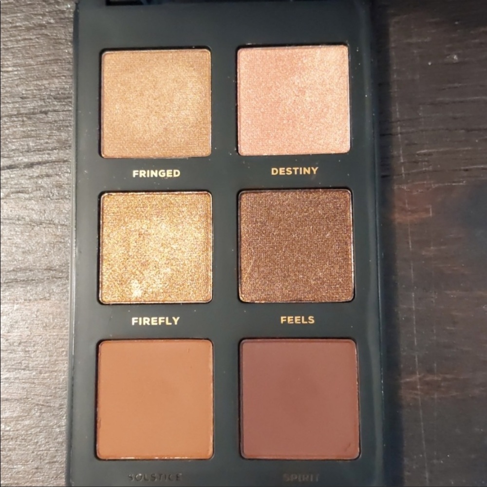 Bare minerals Gen Nude Latte Eyeshadow Palette